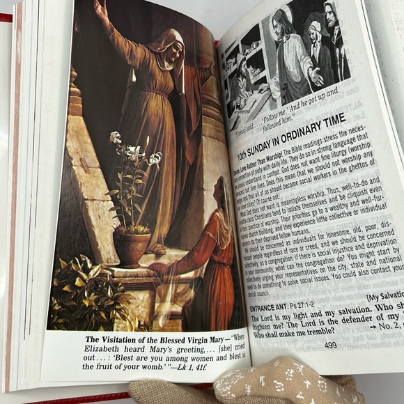 Saint Joseph Sunday Missal Red and Gold - Picture 12 of 14